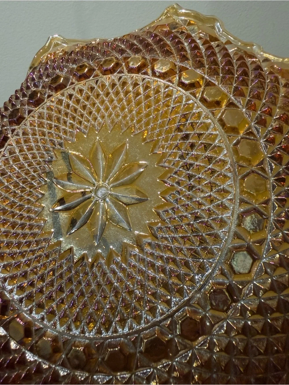 Vintage Indiana Glass Co. Marigold Carnival Glass Bowl